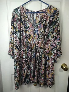 Dear Scarlett Woman 3X Blouse Floral Artsy Babydoll Wide 3/4 Sleeve Flowy Boho V - Picture 1 of 8