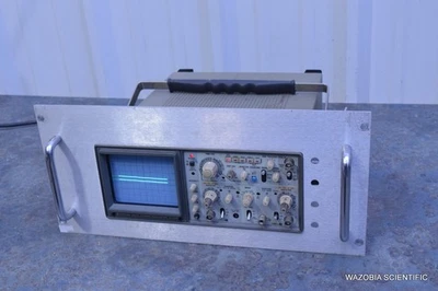 HITACHI VC-6020 DUAL TRACE DIGITAL STORAGE OSCILLOSCOPE  20 MHZ - Image 1 of 4