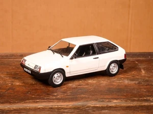 Ixo ¿Son modelos? Lada 2108 Samara blanco 1:43 modelo de coche diecast - Imagen 1 de 6