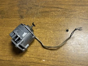 OLD STYLE NSM Vinyl Jukebox motor PAPST-MOTOREN KGHSZ 20.50-4-240D 1670 41976 - Picture 1 of 4