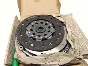 Nissan NV400 Renault Master II Opel Movano B 2.3D 278mm Kit Embrayage 3020500Q1 - Picture 1 of 4