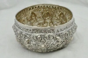 STUNNING INDIAN SWAMI SILVER EMBOSSED BOWL circa 1890 - Picture 1 of 12