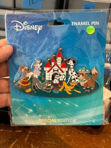 Rosa a la Mode Super Jumbo Disney Hunde Pin - LE 150 - Bild 1 von 1