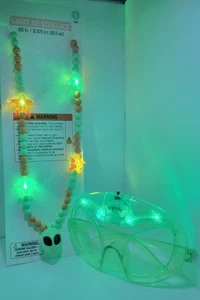 Halloween Green Alien Light Up Kid's Necklace & Glasses Gift - Picture 1 of 12