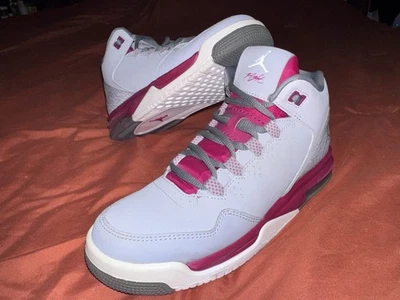 Jordan Flight Origin 2 GG Wlf Gry/White/Sprt Fchs/Cl Gry - Image 1 of 4