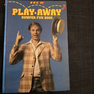 Play-Away Bumper Fun Book Annual BBC TV Hardcover Buch 1981 - Bild 1 von 24