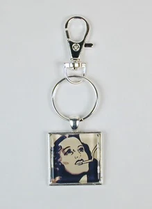 Key Ring / Clip on Marijuana Pendant  "Woman Smoking"  Free US Shipping - Bild 1 von 2