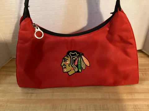 Chicago Blackhawks Embroidered Logo Red Purse Handbag Never Used Cover