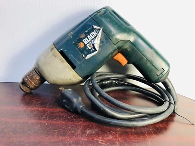 BLACK & DECKER 3/8" Variable Speed Drill Model 7190 Reversible With Chuck - Image 1 of 4