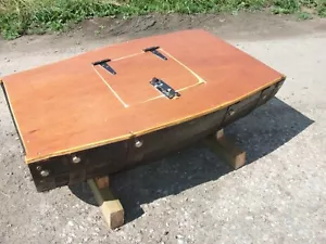 Mesa de centro de whisky barnizada de media madera reciclada - Imagen 1 de 4