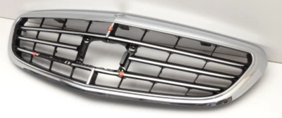 Mercedes-Benz Clase C 2015-2018 parrilla OEM 205-880-68-06 Foto 1 de 4