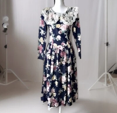 Vestido Vintage Gunne Sax Floral Azul Marino Rosa Pradera Talla 7/8 Cuello Encaje Manga Larga Foto 1 de 4