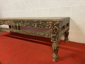 Handcrafted Wooden Takhat Table/ Day Bed in Green Colour Texture - Picture 1 of 4