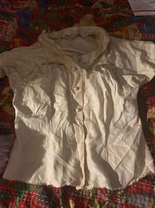 LILI MONTEZ Fabulous Vintage Khaki Silk Blouse Size S/M - Picture 1 of 3