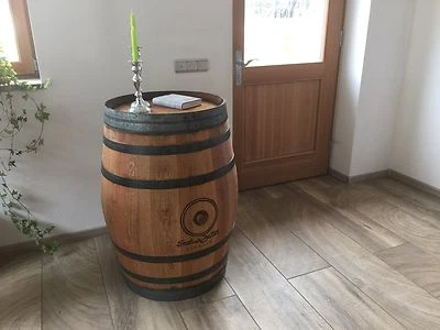 Stehtisch Holzfaß 225L Barriquefaß Weinfaß gebraucht Tischfaß Faßtisch Faß Tisch - Bild 1 von 4