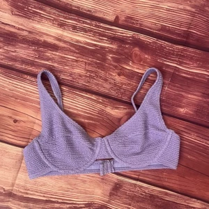 Pacsun lila Bikini Oberteil Struktur Bügel Badeanzug Gr. Small strukturiert gerippt - Bild 1 von 6