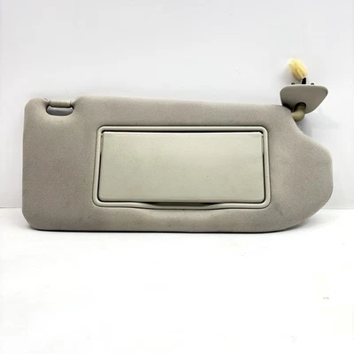 Infiniti G35 2007-2008 sedán parasol delantero pasajero izquierdo gris Foto 1 de 3