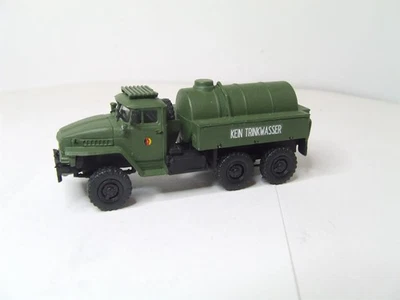 RK ; Ural  Tankfahrzeug " KEIN  Trinkwasser " ; NVA ; 1:87 ,H0 ; DDR Modell ; - Bild 1 von 3
