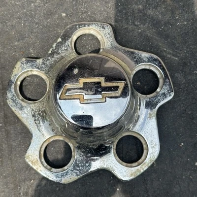 Chevrolet Blazer S10 1994-2005 tapa central cromada 15710201 E3 Foto 1 de 4