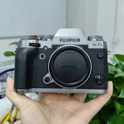 Корпус беззеркальной цифровой камеры Fujifilm X-T1 16,3 Мп серебристый английский язык - Изображение 1 из 4