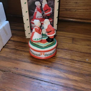 Vintage 1989 Enesco Rotating Music Box  Mr. & Mrs. Santa Claus & Elf  5” Works! - Picture 1 of 6