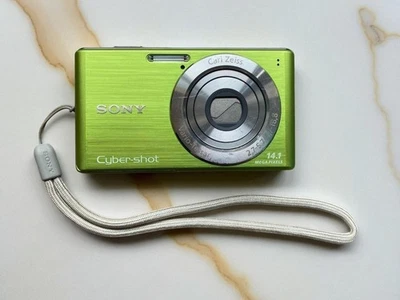 SONY Cyber shot DSC-W550 14.1MP 4.0x Kompakt Digitalkamera Grün Gebraucht... - Bild 1 von 4