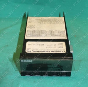 Omega, DP25-S-A, Digital Strain Gauge 115V - Picture 1 of 3