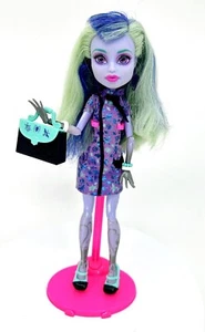 Monster High New Scaremester Twyla Boogeyman Doll - Picture 1 of 4