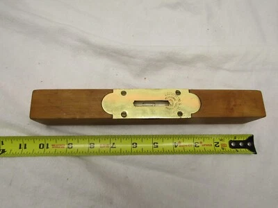 VINTAGE TOOL LEVEL 10 INCH CARPENTRY Disston & Morss  KEYSTONE TOOL WORKS PA - Image 1 of 4