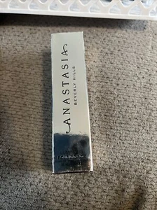 Anastasia Beverly Hills Luminous Foundation 1oz Shade 200W $38 NIB - Picture 1 of 5