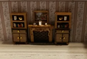 Estanterías de pared miniatura para casa de muñecas escala 1:144 con libros chimenea y pintura - Imagen 1 de 6