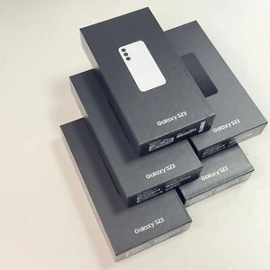 Samsung Galaxy S23 5G SM-S911U 128GB Cream Weiß - Bild 1 von 2