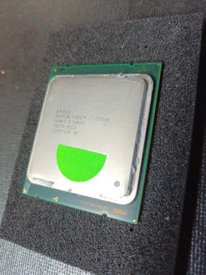 Intel Core i7-3930K 3.2GHz Six Core SR0KY Processor - Image 1 of 2