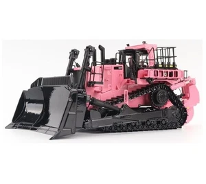 New Sealed 1:50 Cat D11T Track Type Bull Dozer The McGrath Foundation RARE - Picture 1 of 4