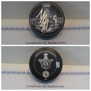 Tyler Johnson Signed Tampa Bay Lightning 2021 Stanley Cup Champion Puck COA - Picture 1 of 3
