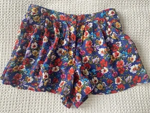 Topshop Summer Shorts Floral Blue Red White Pink with Pockets size 10 - Picture 1 of 5