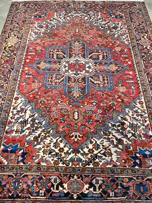 6'6"x8'10" Hand-Knotted 100% Wool Herize Carpet - Area Rug - Image 1 of 4