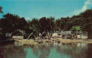 Surinam - Vista de pájaro del pueblo bushnegro en el río Cottica - Publ. De - Imagen 1 de 2