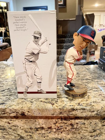 2011 Medal Of Freedom Stan Musial St Louis Cardinals Bobblehead SGA Cover