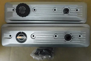 GM 14087493/14087494 Valve Covers, Left & Right, Magnesium, Painted, Vette, Pair - Picture 1 of 4