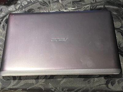 Asus VivoBook S200E, Full Touchscreen, Intel i3, 1.8GHz, 4GB, 500GB HDD LAPTOP - Image 1 of 4