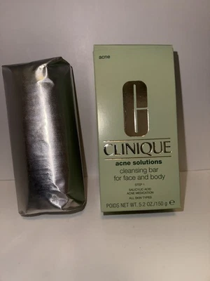 Barra limpiadora Clinique Acne Solutions para rostro y cuerpo ácido salicílico 5,2 Foto 1 de 2