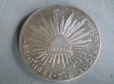 Mexico Eight Reales 1881 GoSB, mint error on date - Image 1 of 3