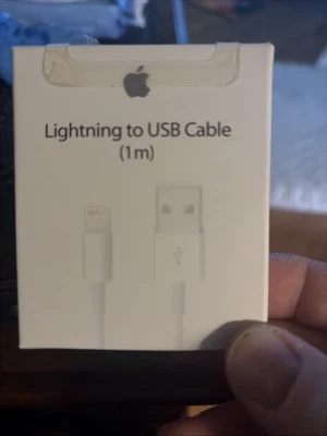 Genuine Apple 1M (3.3') USB to Lightning Charging Cable A1480 (MXLY2AM/A) - Image 1 of 2