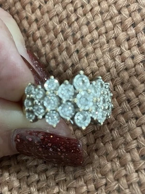 Diamond Cluster Ring - Image 1 of 3