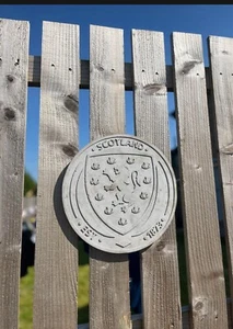 SCOTLAND NATIONAL TEAM FOOTBALL CREST Concrete BADGE PRICE INCLUDES DELIVERY. - Picture 1 of 1