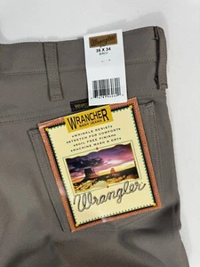 Wranger Wrancher Dress Jeans Mens 35x34 82BH Western Birch NWT Cowboy Comfort - Picture 1 of 8