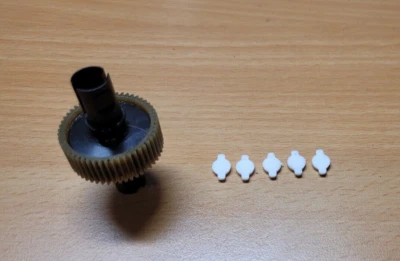 Team Associated B7 ball diff thrust race dust covers pack of 5 - Image 1 of 4