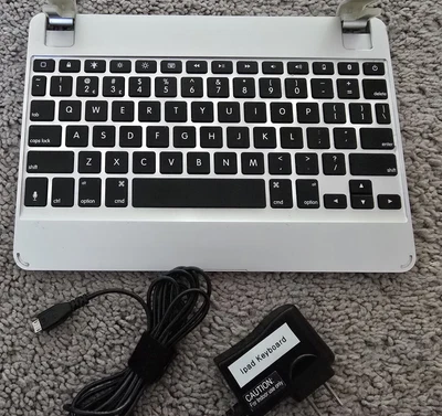 BRYDGE BRY1011 9.7" Keyboard  for Ipad Air, Air 2,Pro and Others, Silver Used - Image 1 of 4