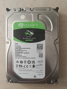 Seagate Barracuda 2 To, 3,5" Disque Dur Interne (ST2000DM008) - Photo 1/1